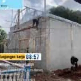 Single-storey building renovation with scaffolding
